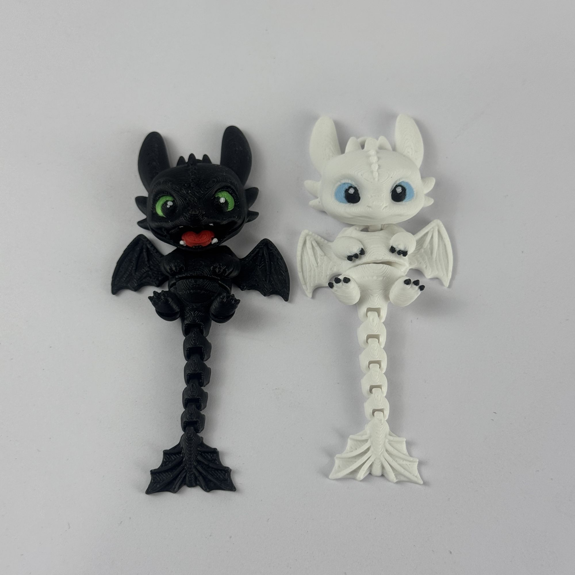 Cosplay Prop 3D Print - 3D Printed Articulated Dragon Pendant Night